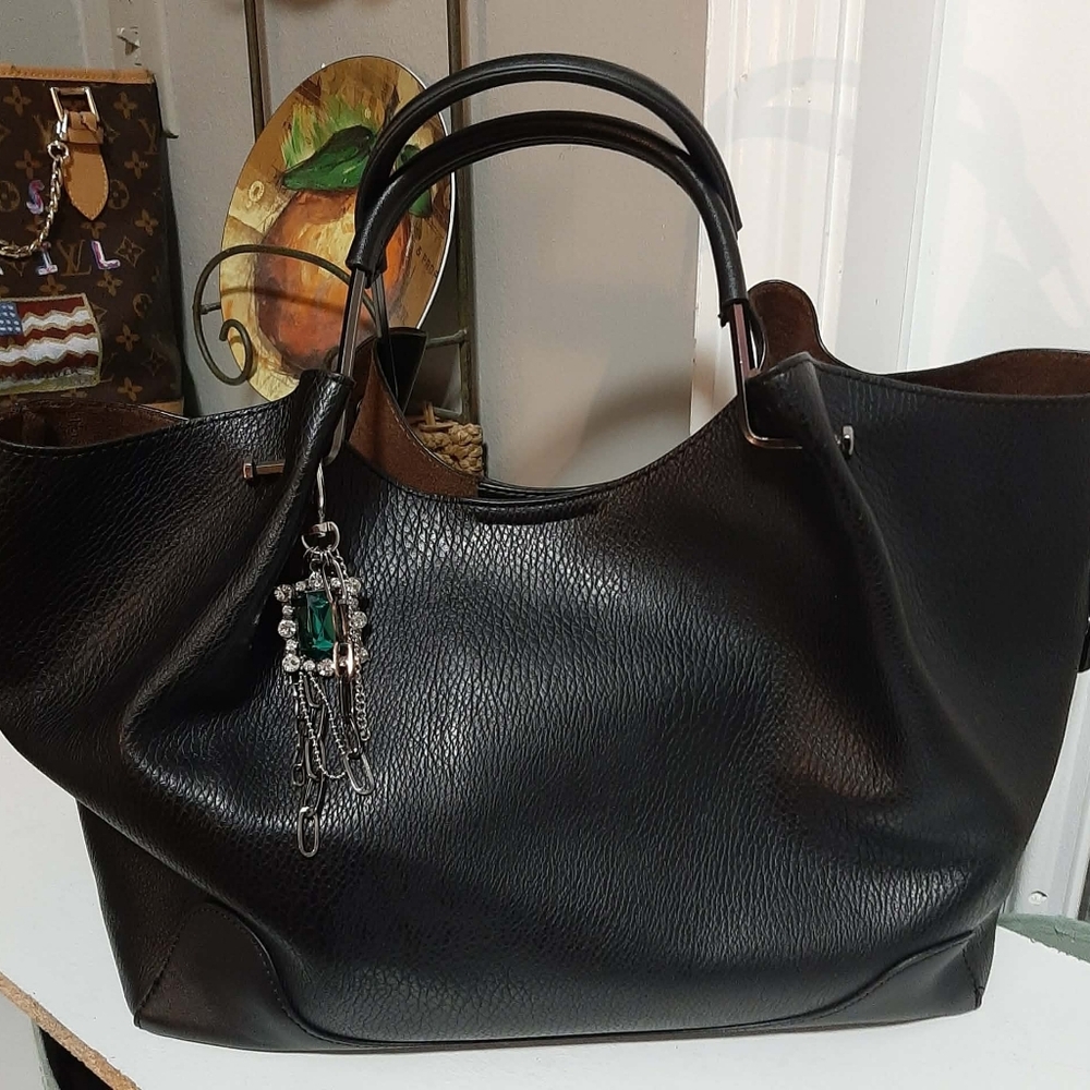 SONDRA ROBERTS SQUARED/COACH "Gunmetal" Vegan Tote 4 Pc Set